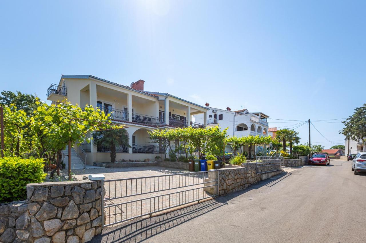 Apartment Ana Vantacići Exterior foto