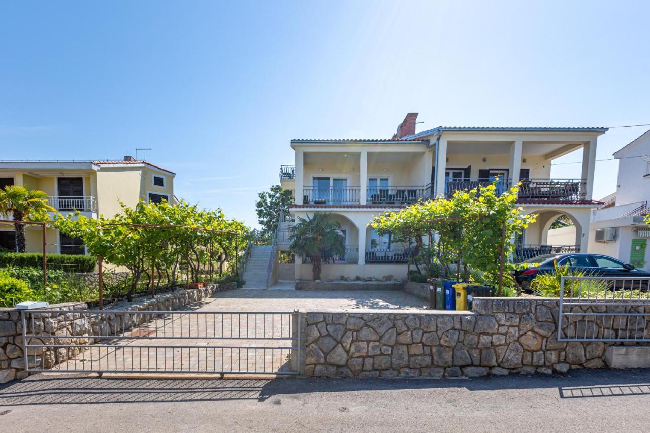 Apartment Ana Vantacići Exterior foto